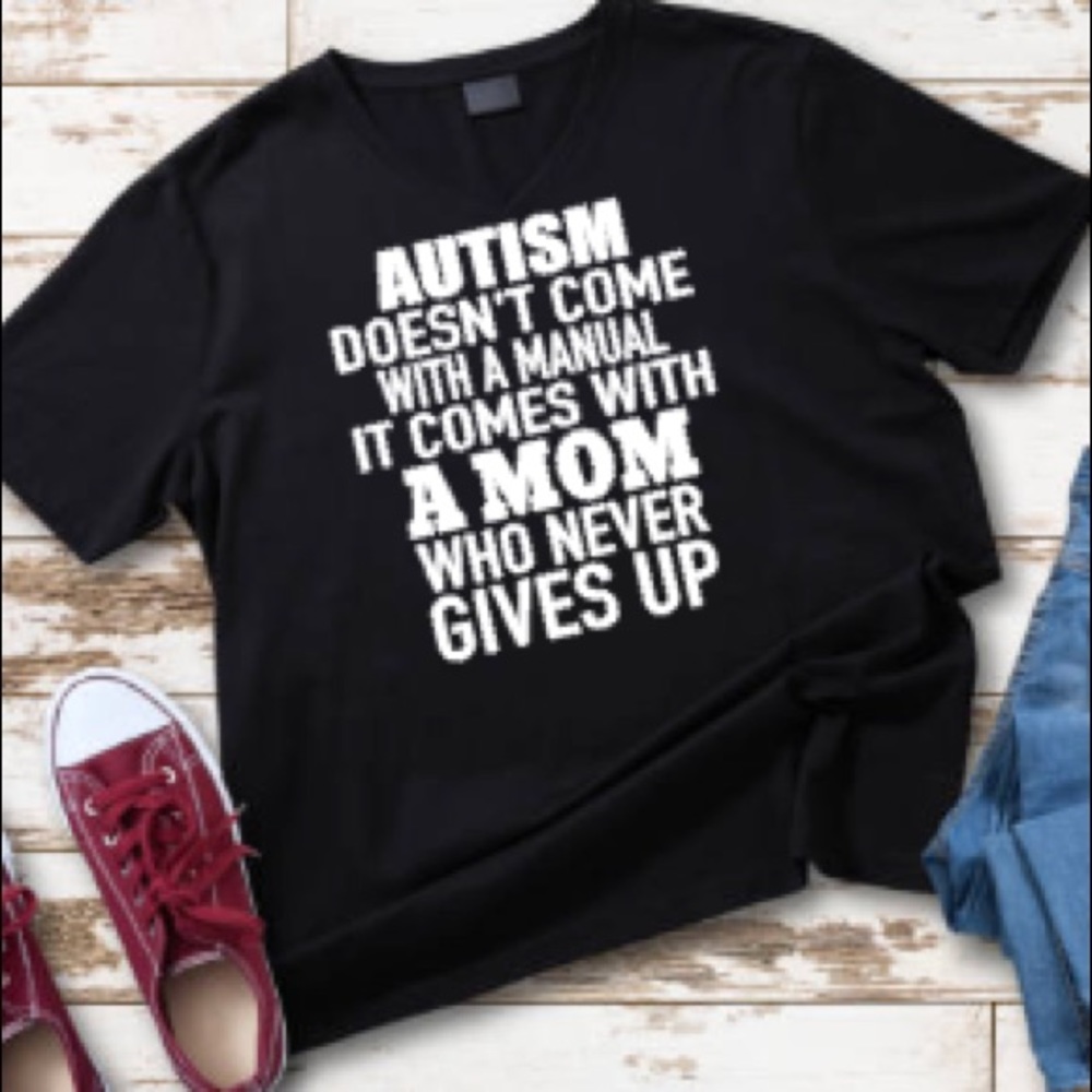 Autism Mom Awareness Shirt NEW 🧩💙💜💛